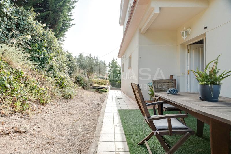 Foto bfb5f3e4-d3d7-4666-90c5-ec41079035fb. Chalet excelente casa en can regassol en Bigues i Riells