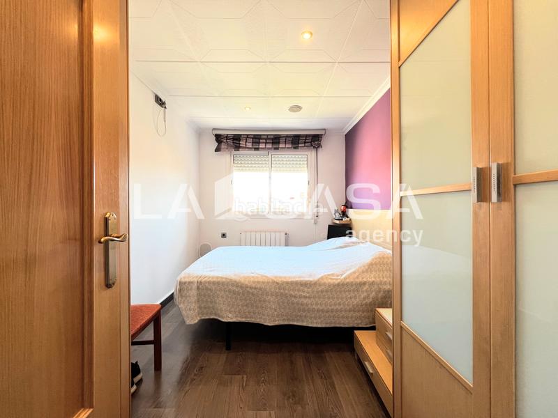 Foto 49d531fe-9661-46d6-aa55-ff79f1ceffdd. Piso  en venta en Llefià en Llefià Badalona