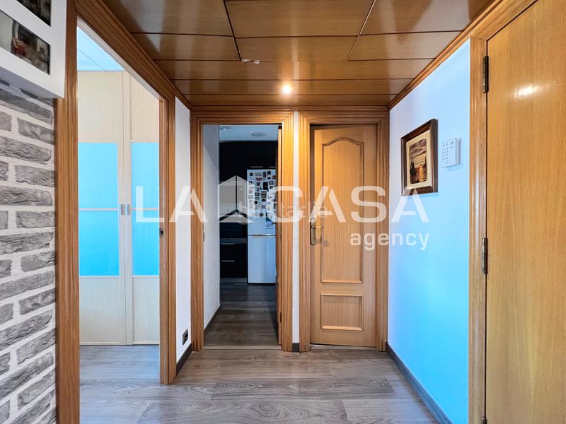 Foto d6eca5f8-2d1e-4271-9bf0-b83f131a8a3c. Piso  en venta en Llefià en Llefià Badalona