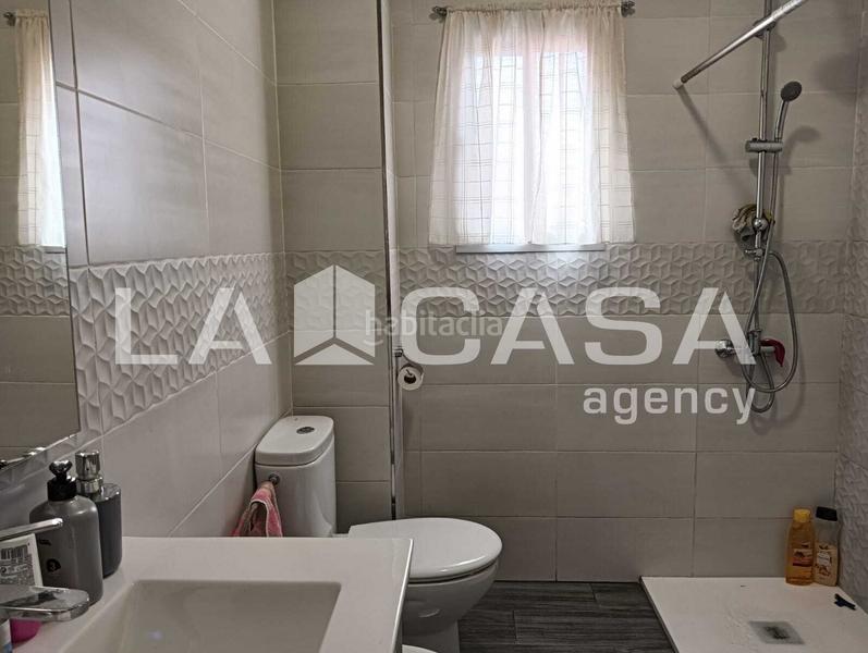Foto 4ca79c43-757e-4798-89cf-4e9a7c2ca925. Piso excelente piso ideal para familias o parejas en Algeciras