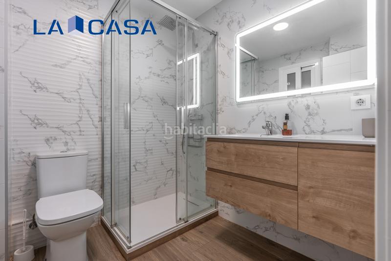 Foto 50d0d63a-50a8-4ca2-b824-0448fb860c21. Piso excelente piso reformado integralmente y completamente equipado en embajadores en Madrid