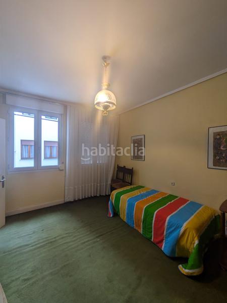 Foto ae8707b9-4f7b-4162-b6b4-9a1f03b7358a. Piso excelente piso ubicado en el centro en Ensanche - Moyua - Diputación Bilbao