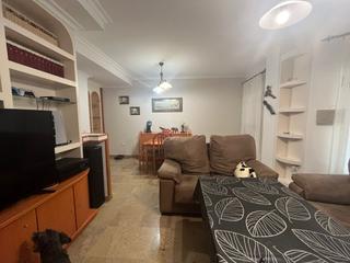 Casa pareada  Calle diego de almagro. Excelente chalet pareado en condequinto reformado recientemente