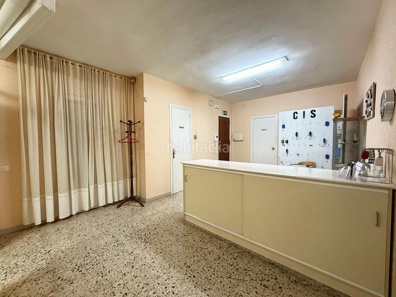 Foto 1137df0b-43e9-4f7f-96be-da429204d4f5. Geschäftsraum in Besòs - Maresme Barcelona