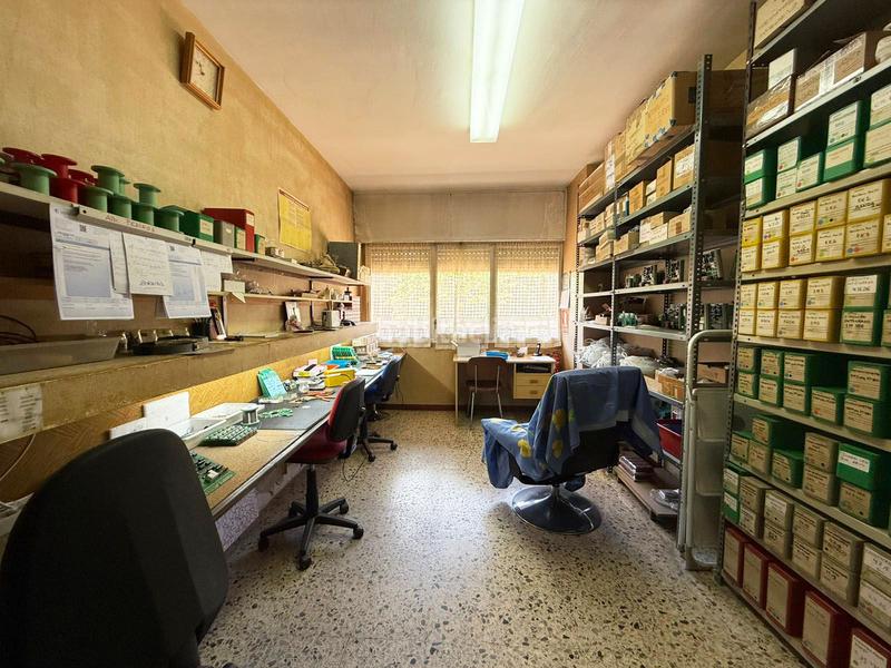 Foto 36bd23ec-a94f-4892-86d3-b2f58dfa1de5. Geschäftsraum in Besòs - Maresme Barcelona