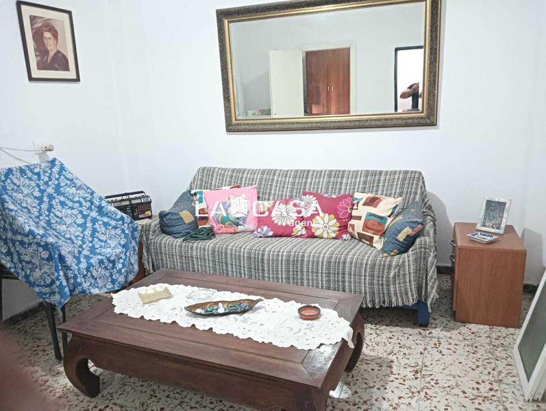 Foto c7dd99ae-b1a6-42df-bbd9-78205879840f. Casa  en la zona de agua marina, en Bajadilla - Fuente Nueva Algeciras