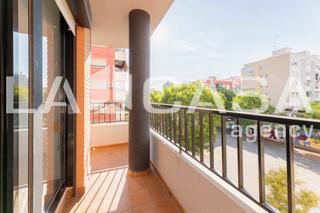 Pis  Plaça del doctor berenguer ferrer. Piso en venta en plaça del doctor berenguer ferrer, la fontsanta