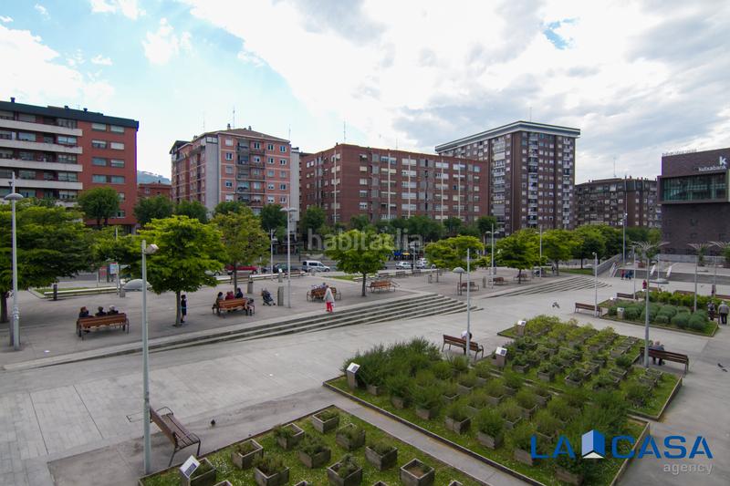 Foto eca0ee1b-91ad-4e66-8200-3c12f8a0c846. Locale commerciale in Ibarrekolanda Bilbao