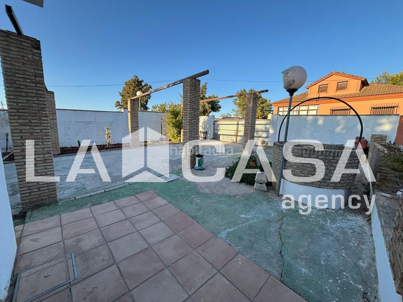 Foto 35f0cb29-ff51-41f9-9dcb-03c4a8b89613. Chalet excelente casa en planta baja en echaguy en Dos Hermanas