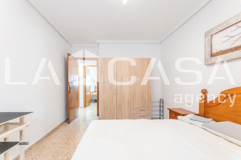 Foto 5c3d91e3-534a-4c31-9af0-3110eb3ed597. Appartamento in Aiora Valencia