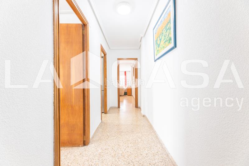 Foto f38a458a-bd3b-45c0-9d07-ba1252eaf7ba. Appartamento in Aiora Valencia