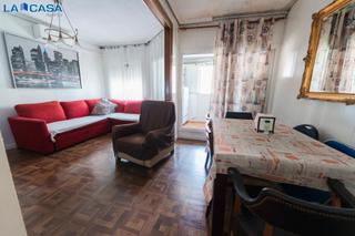 Pis  Calle de la hermandad. Piso en venta en abrantes