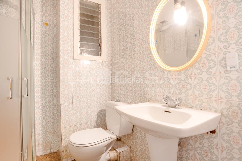 Foto c2bce612-8822-43dc-a559-c56992376024. Appartement dans La Verneda - La Pau Barcelona