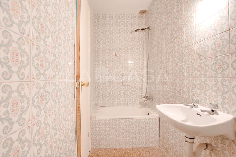 Foto efa85559-7432-45c9-8a70-38aceffecb63. Appartement dans La Verneda - La Pau Barcelona