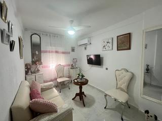 Pis  Calle gaviota. Excelente piso en venta en los pajaritos