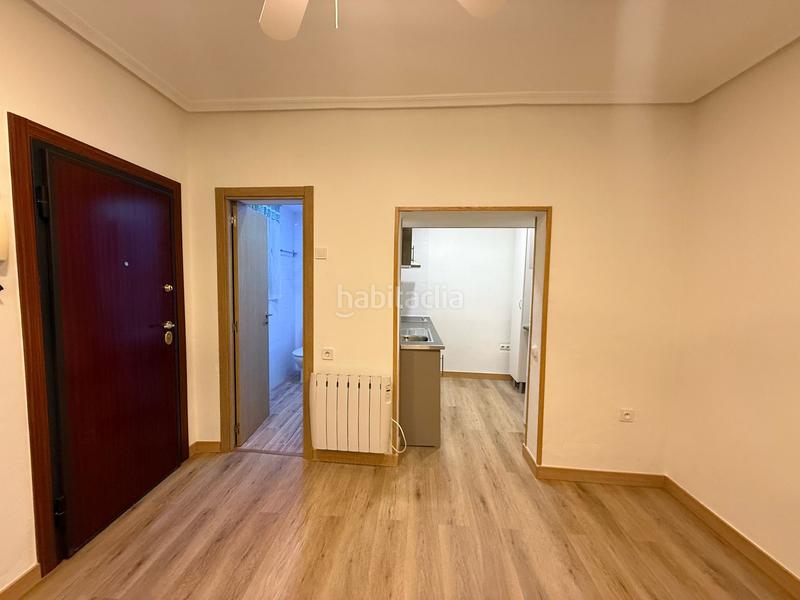 Foto c830f896-87dc-432f-a246-e1d83216bf0b. Piso  en venta en calle del salitre en Embajadores-Lavapiés Madrid