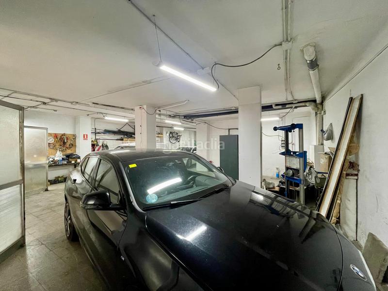 Foto 97946d6a-a321-4473-bc5e-c86cf5f75302. Locale commerciale in Llefià Badalona