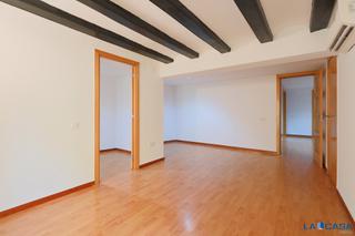 Pis  Carrer de valldonzella. Piso en venta en calle de valldonzella