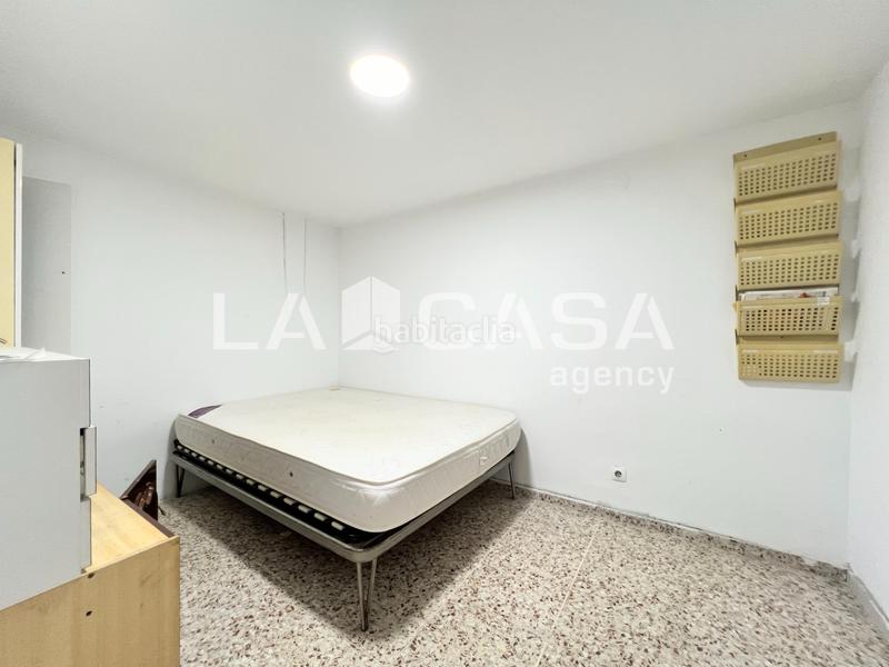 Foto 4ead4457-843f-44fd-8c72-05d4ac2f0494. Business premise in Llefià Badalona