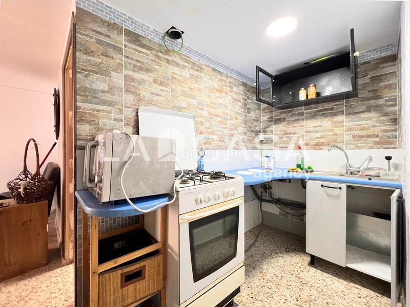 Foto 5c158759-0914-4654-a579-5954a6b27d9d. Local commercial dans Llefià Badalona