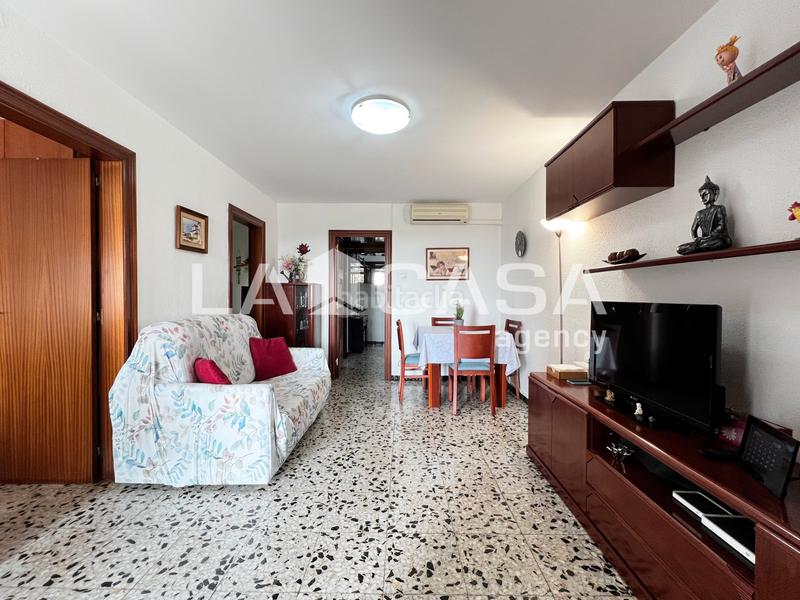 Foto 026bd405-adac-4477-a6ac-d8bbe4441218. Piso excelente piso en el barrio Prosperitat en Prosperitat Barcelona