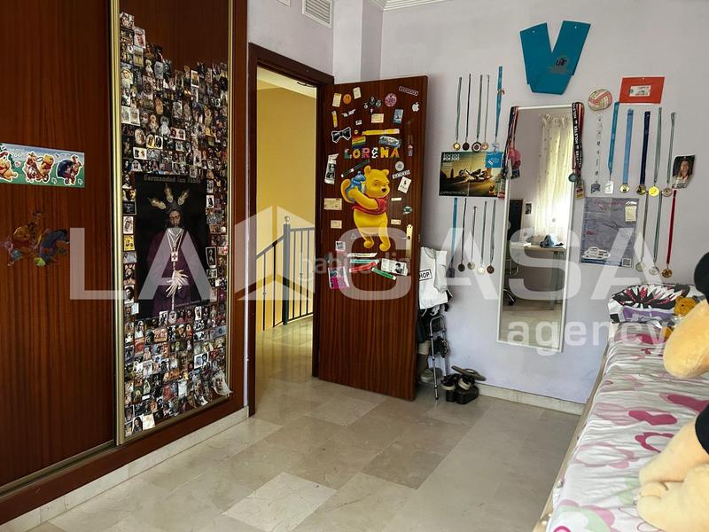Foto e910db7e-ed78-4611-bd3c-b89cedeea2c1. Maison jumelée avec parking piscine dans Condequinto Montequinto