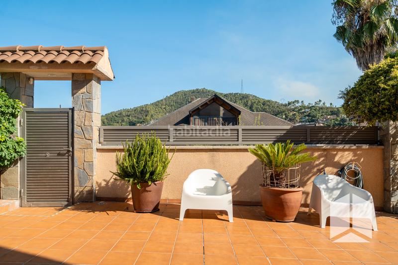 Foto 42099865-0694-4229-b197-d69d4da8cb9d. Casa amb aparcament piscina a Sant Vicenç dels Horts