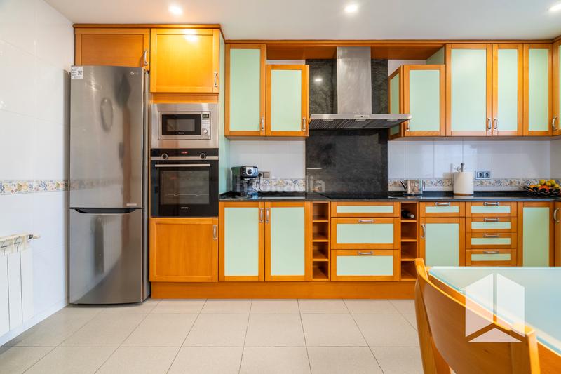 Foto d082a692-de7c-45fd-9209-b35d5a17076c. Casa amb aparcament piscina a Sant Vicenç dels Horts