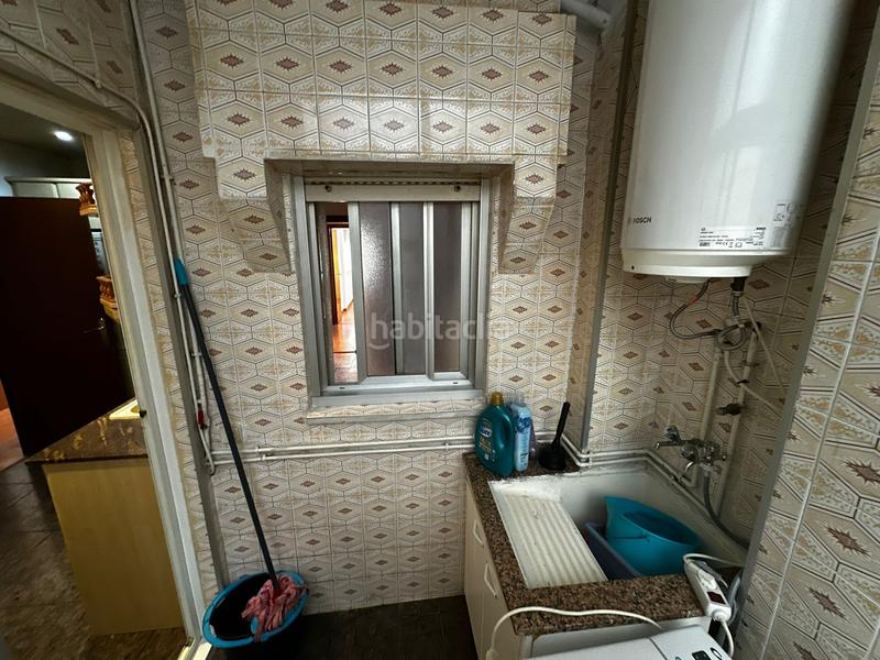 Foto 6346569a-c824-4fe9-af65-1355e5d9f4c1. Etagenwohnung mit heizung in Sants-Badal Barcelona