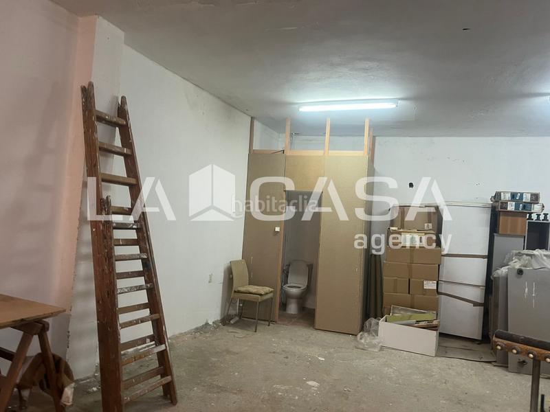 Foto c65258f1-f4f0-4ce4-8275-c0764f9a5657. Local comercial a Bajadilla - Fuente Nueva Algeciras