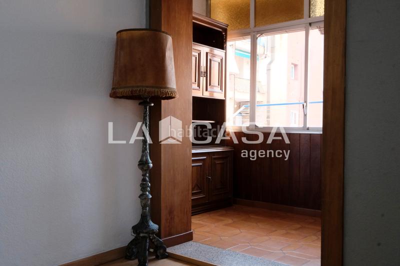 Foto dbfe654e-b25a-4f8c-9290-8822eabdfe41. Pis a Vilapicina - Torre Llobeta Barcelona