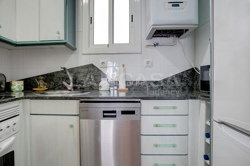 Foto 5a74aa3a-64a1-438d-ba6f-29866d30f4d2. Attique avec chauffage dans El Clot Barcelona