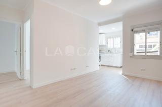 Appartamento  Carrer de l'estronci. Piso reformado en sant feliu  lhospitalet de llobregat