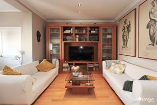 Pis  Carrer de la creu dels molers. Finca modernista