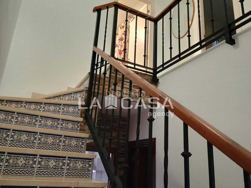 Foto ab06d96f-b562-467d-9679-79420936056f. Casa amb aparcament a Barrios (Los)