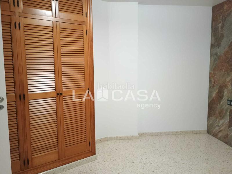 Foto dc1b3dc5-dfc7-408e-8f78-e9c53fa3ee12. Casa amb aparcament a Barrios (Los)