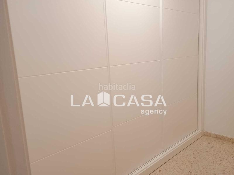 Foto eca4c994-d17b-4909-a6e4-ee590be687e0. Casa amb aparcament a Barrios (Los)