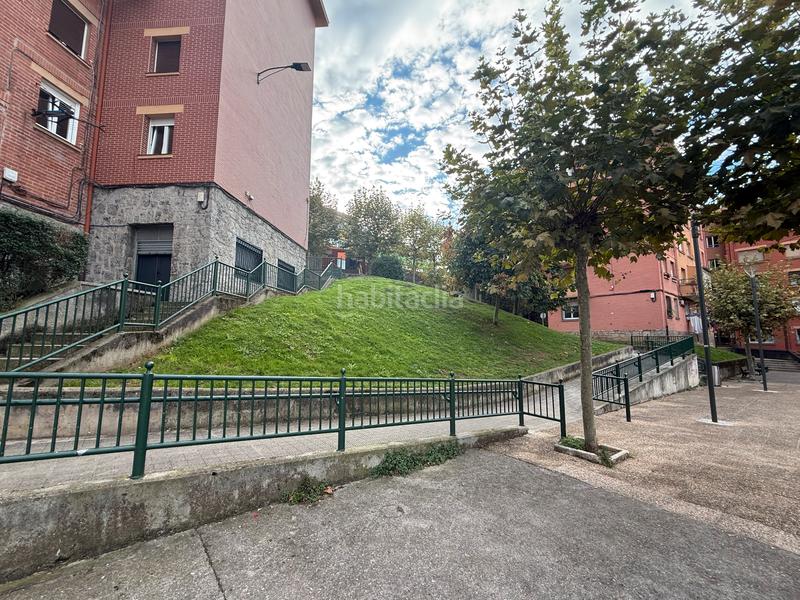 Foto f262b876-22eb-40b8-aaec-ae19423a8921. Flat with heating in Artatzu - Larraskitu Bilbao