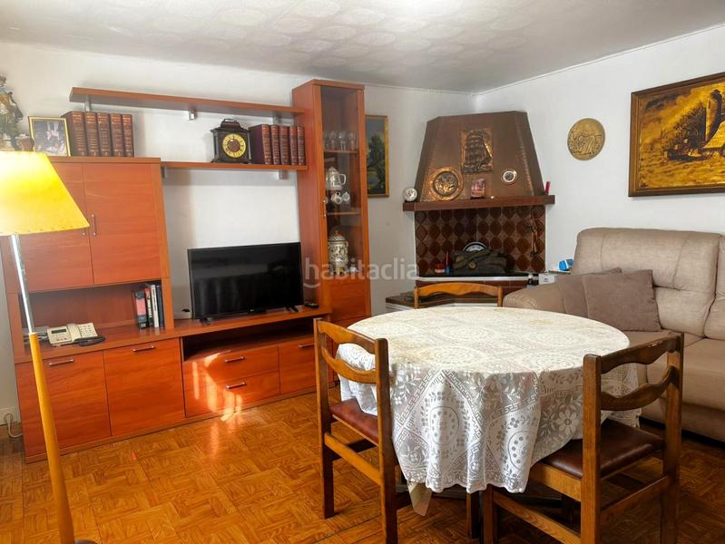 Foto cff18596-cfcc-420e-9d65-cf61e6e57361. Piso  en venta en calle de sant eugeni en Sant Josep Hospitalet de Llobregat (L´)