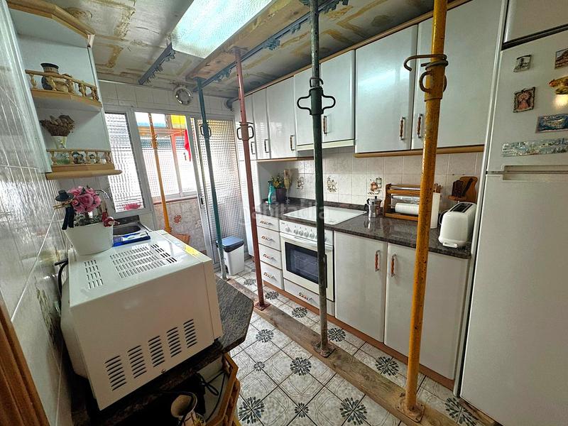 Foto db5b41ab-1e50-46c5-9406-c869c5057871. Piso  en venta en calle de sant eugeni en Sant Josep Hospitalet de Llobregat (L´)