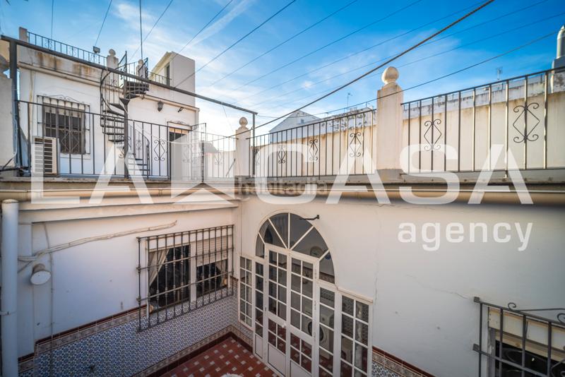 Foto 1023514e-c1fc-49fc-935e-671f0c451a49. Casa con parcheggio in Centro - Doña Mercedes Dos Hermanas