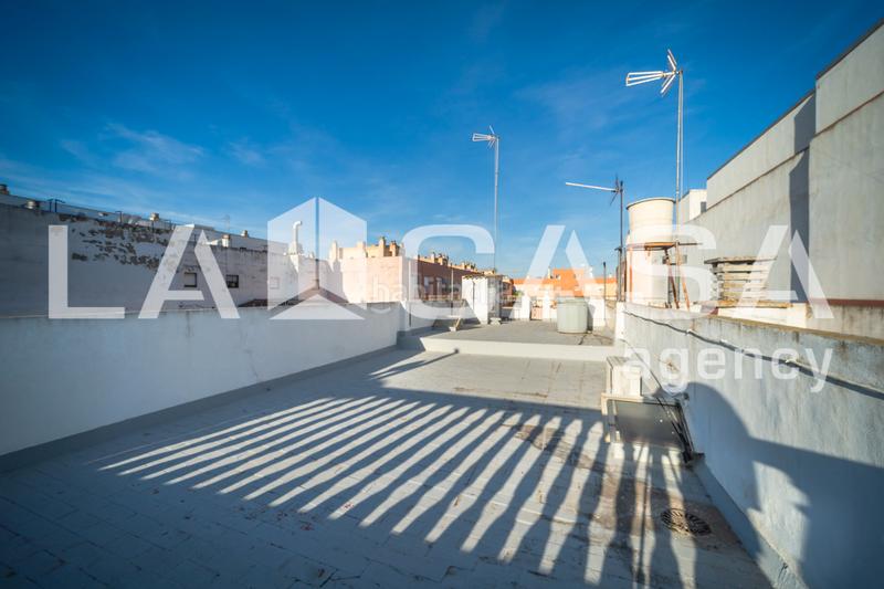 Foto 9d1c2416-fb24-4cef-8717-9fc5ce74b202. Casa con parcheggio in Centro - Doña Mercedes Dos Hermanas