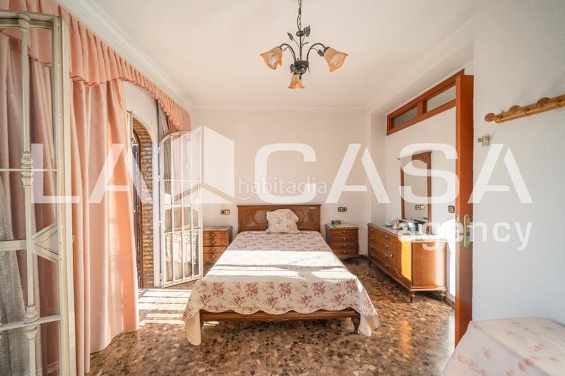 Foto eb9b6e5f-72bf-4844-b117-0e7ee110ca0c. Casa con parcheggio in Centro - Doña Mercedes Dos Hermanas