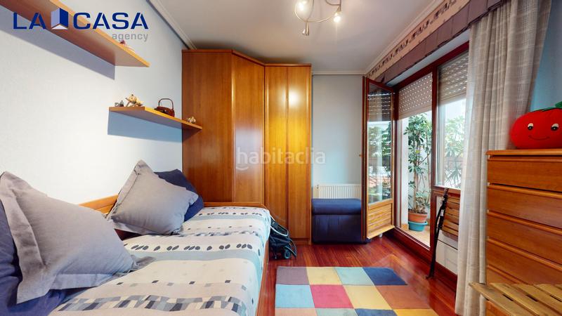 Foto 4f035e52-c673-4ea6-9ce2-486d591f0008. Piso  en venta en calle zumalakarregi en Burtzeña Barakaldo