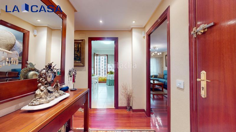 Foto ba6787d9-7809-4f8b-b3e8-0743ab077c57. Piso  en venta en calle zumalakarregi en Burtzeña Barakaldo