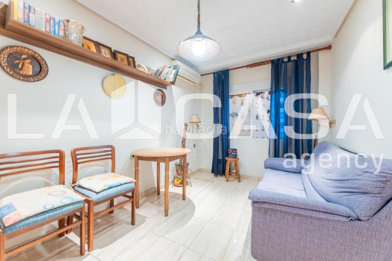 Foto 5789f3ca-3ff7-43a9-9b96-0ec3cf0c5c80. Pis a La Carrasca Valencia