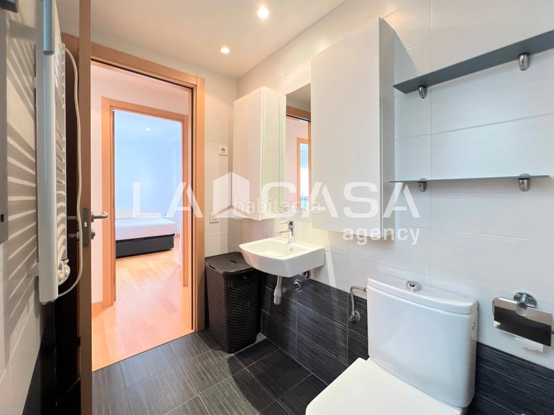 Foto f3b4c82e-ba64-4bad-a177-1ff3e1b28b95. Appartement avec parking dans La Salut Badalona