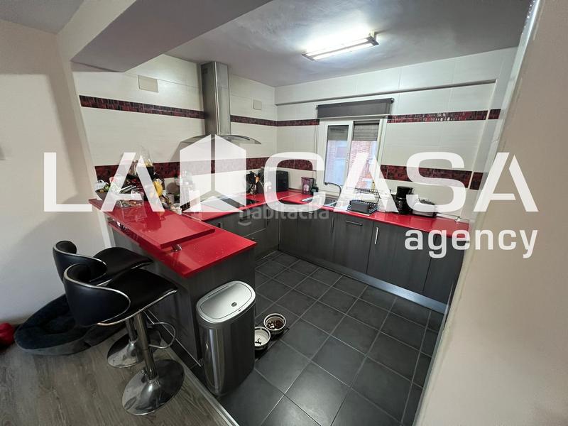 Foto 355ef392-f24c-4bf8-95d4-e9e755ef3823. Piso en Centro - Doña Mercedes Dos Hermanas