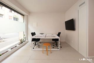 Local Comercial a Carrer de la Bòbila