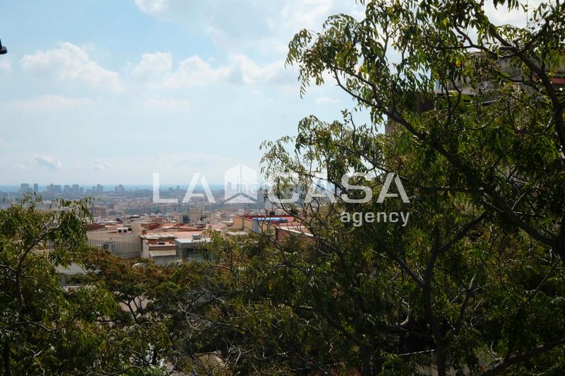 Foto 24cf3188-a9dd-43c6-abbb-fdce314fb70a. Appartamento con riscaldamento in Roquetes Barcelona